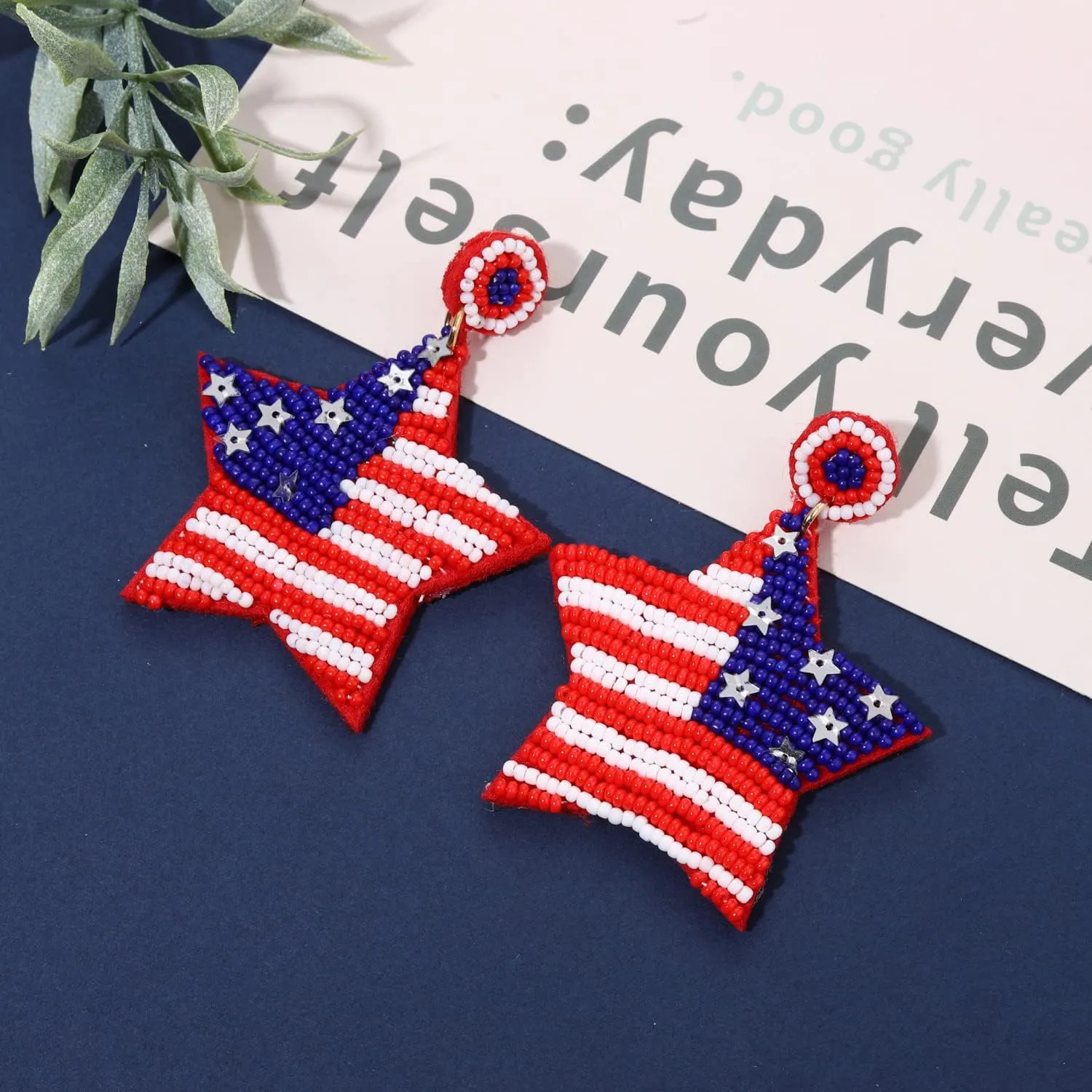 4th of July Earrings Beaded American Flag Star Dangle Earrings for Women Handmade Independence Day Patriotic Earrings Memorial Day Holiday Jewelry Gifts