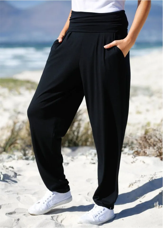 Bloomers with viscose Bpc Bonprix Collection, black